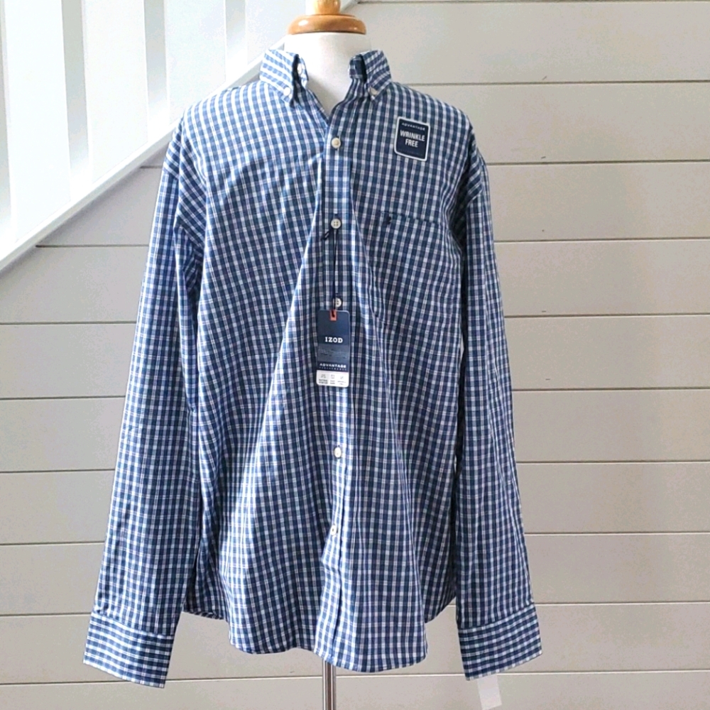 Izod Long Sleeve Button Down Shirt NWT